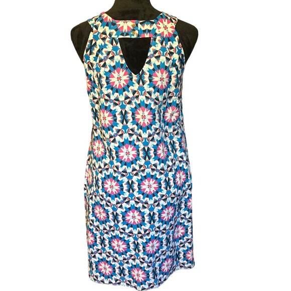 💖Crown & Ivy Womens Geometric Print Sleeveless Dress Button Closure Size Large - Picture 2 of 8